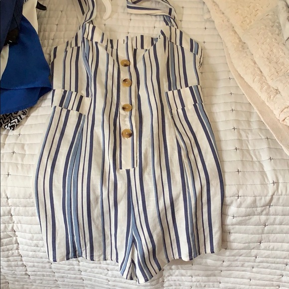 Romper - Picture 1 of 1